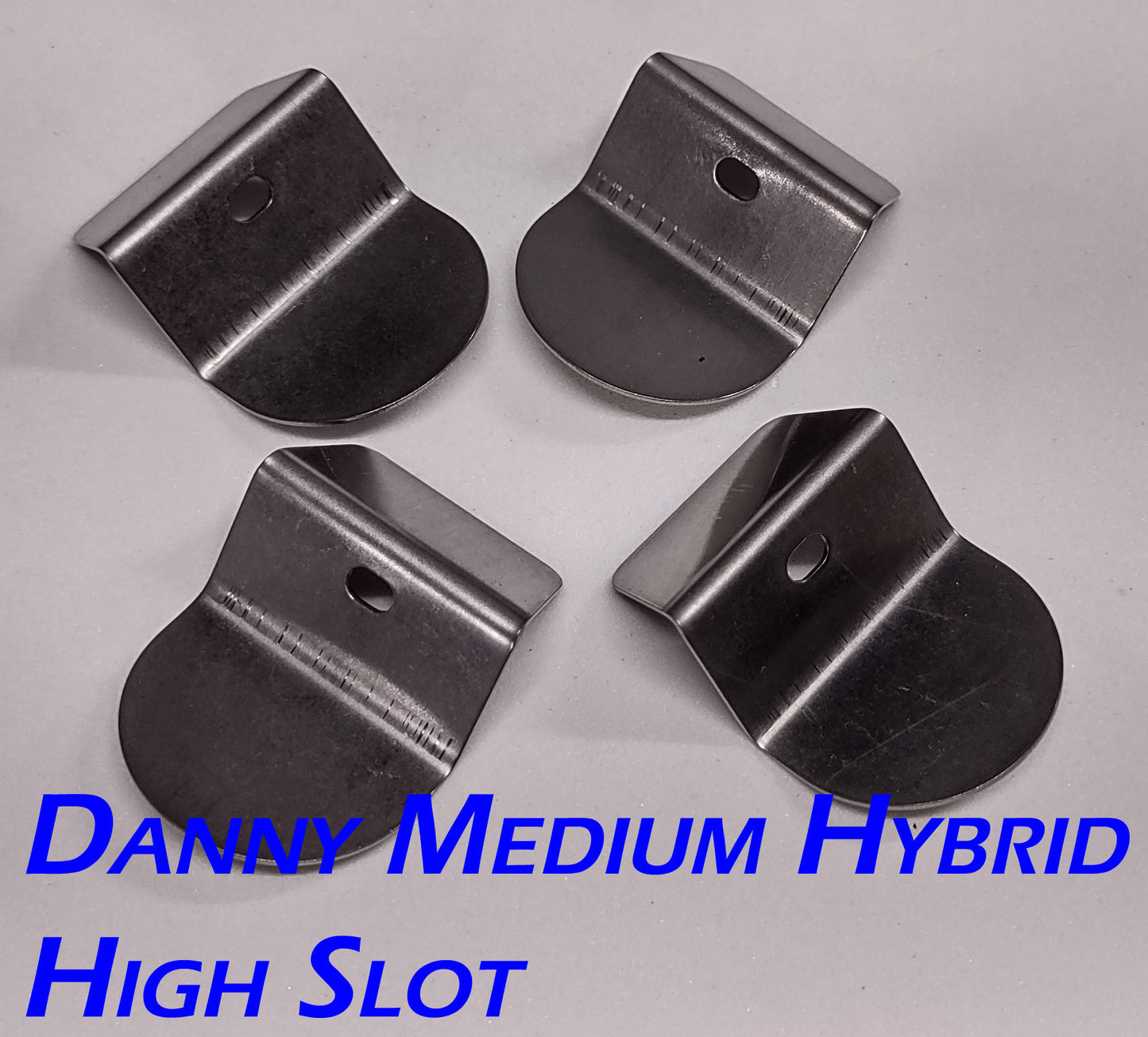 Metal Lips - Danny Medium Hybrid