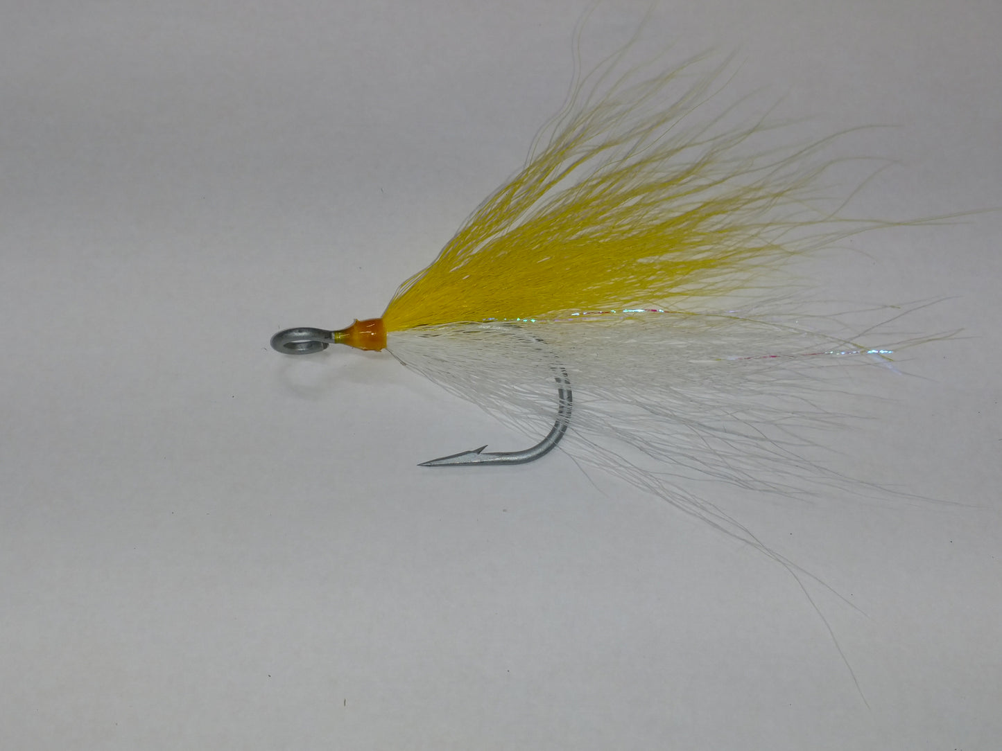 Bucktail Single Dressed Siwash Hooks