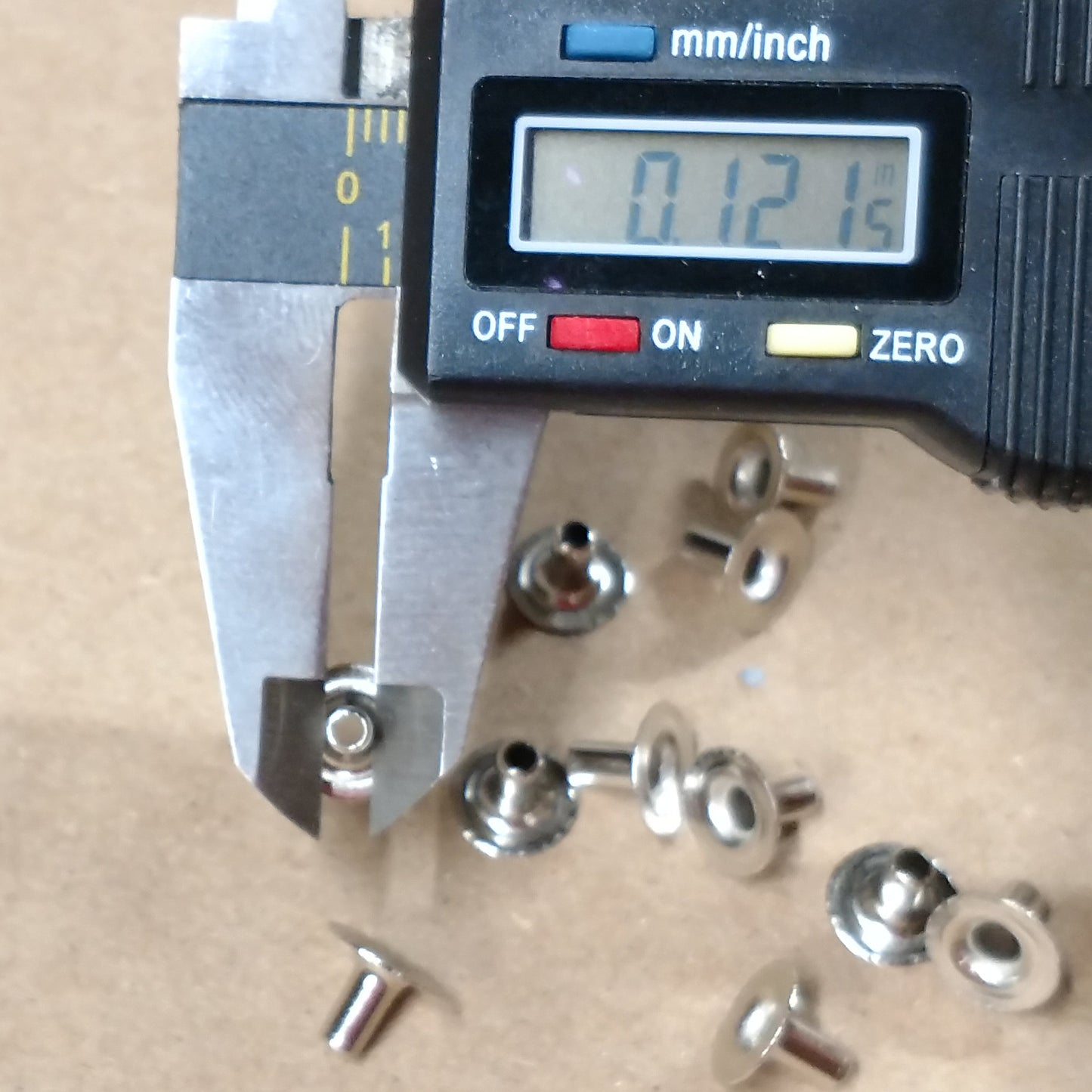 Tail Grommets - Small Flat - 11/32" diameter