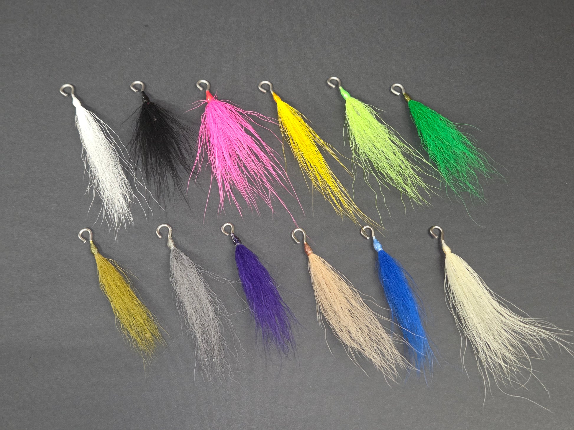 Lure Tail Flags (aka Wigs) - no hook, just wire and materials 247 Lures - 365 LureCraft Lure Tail Flags (aka Wigs) - no hook, just wire and materials 247 Lures - 365 LureCraft